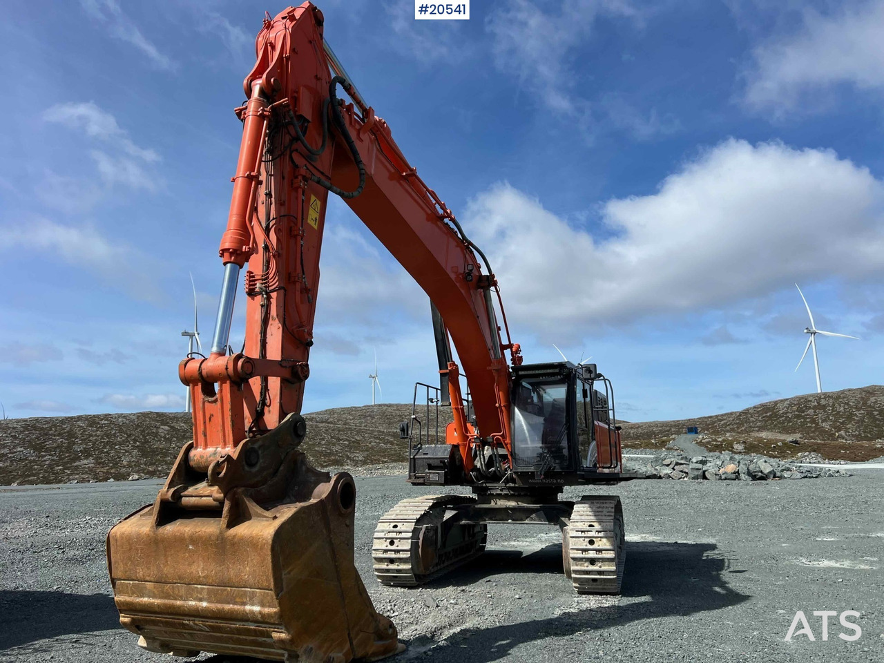 Hitachi zx530LCH-6 gravemaskin m/ graveskuffe. SE VIDEO - Bager: slika 3 Hitachi zx530LCH-6 gravemaskin m/ graveskuffe. SE VIDEO - Bager: slika 3