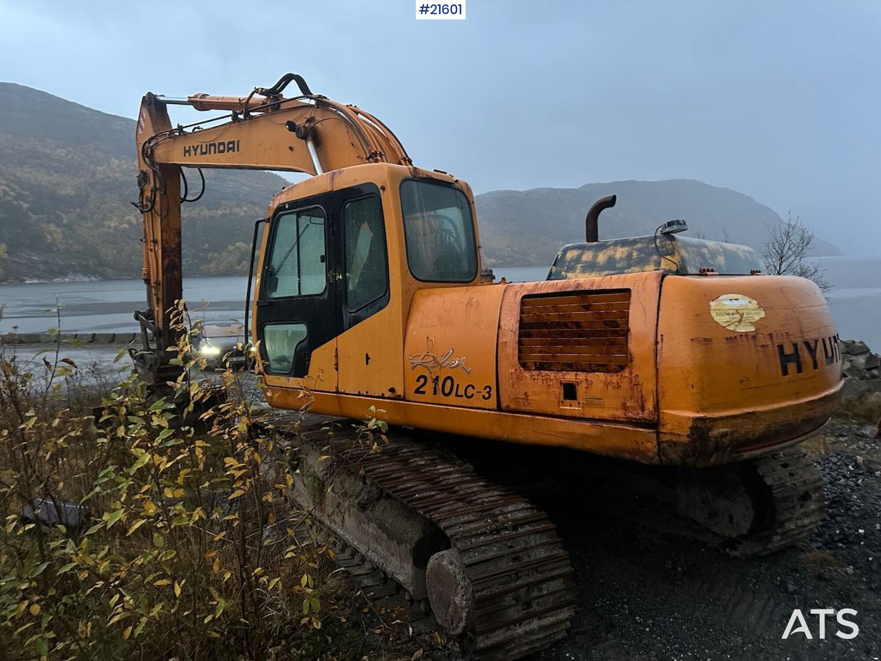 Hyundai 210LC- 3H gravemaskin m/ 5 skuffer. Byttet belter for 100 timer siden - Bager goseničar: slika 5 Hyundai 210LC- 3H gravemaskin m/ 5 skuffer. Byttet belter for 100 timer siden - Bager goseničar: slika 5