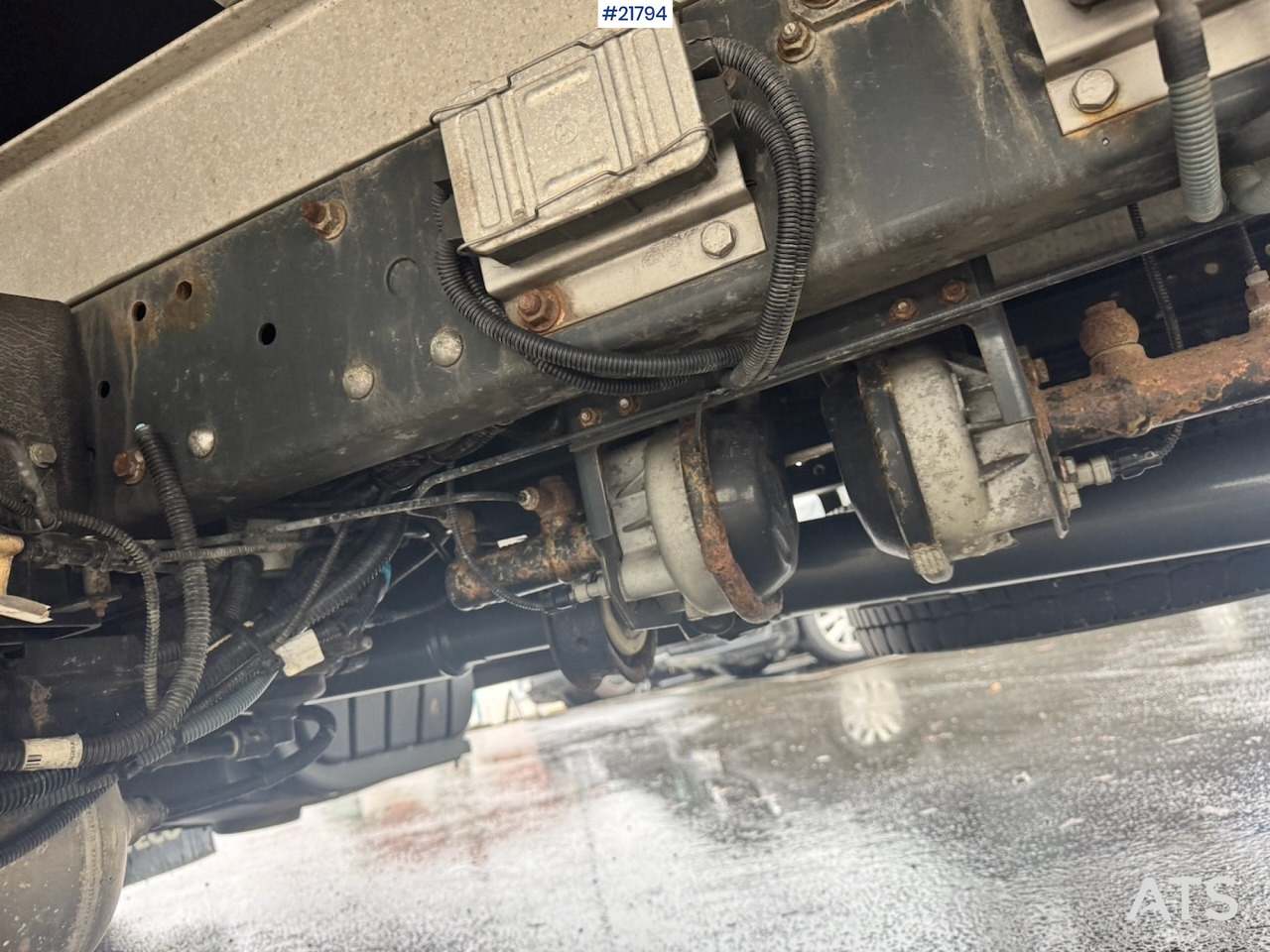 Tovornjak zabojnik Iveco 75E-210: slika 12