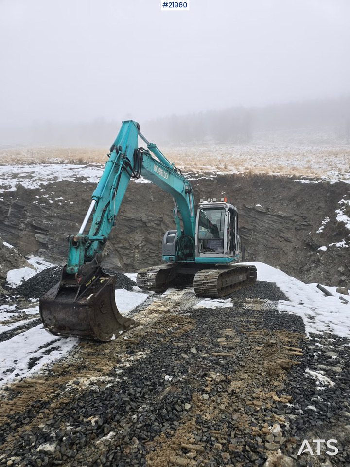 Kobelco SK135 SR LC Beltegraver m/ Graveskuffe og hydraulisk pusseskuffe - Bager goseničar: slika 4 Kobelco SK135 SR LC Beltegraver m/ Graveskuffe og hydraulisk pusseskuffe - Bager goseničar: slika 4
