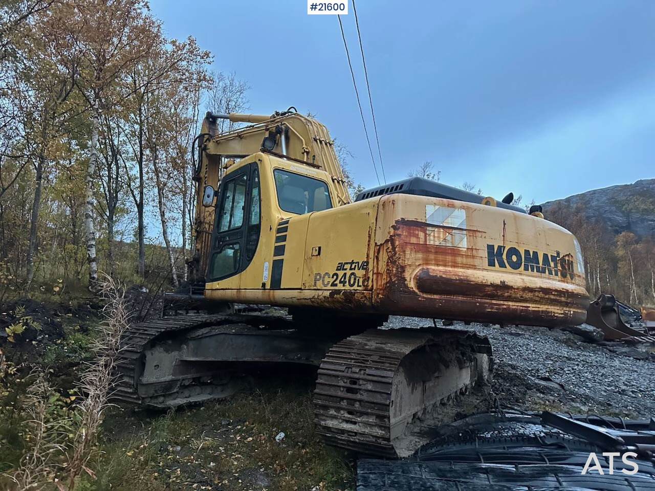 Komatsu PC240LC gravemaskin - Bager goseničar: slika 4 Komatsu PC240LC gravemaskin - Bager goseničar: slika 4