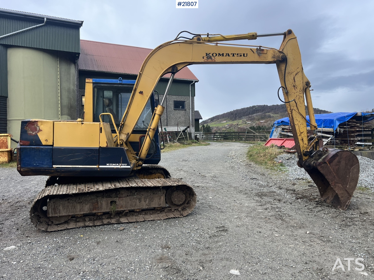 Komatsu pc60-5 gravemaskin m/ renskeskuffe,soldeskuffe og smalskuffe - Bager: slika 3 Komatsu pc60-5 gravemaskin m/ renskeskuffe,soldeskuffe og smalskuffe - Bager: slika 3