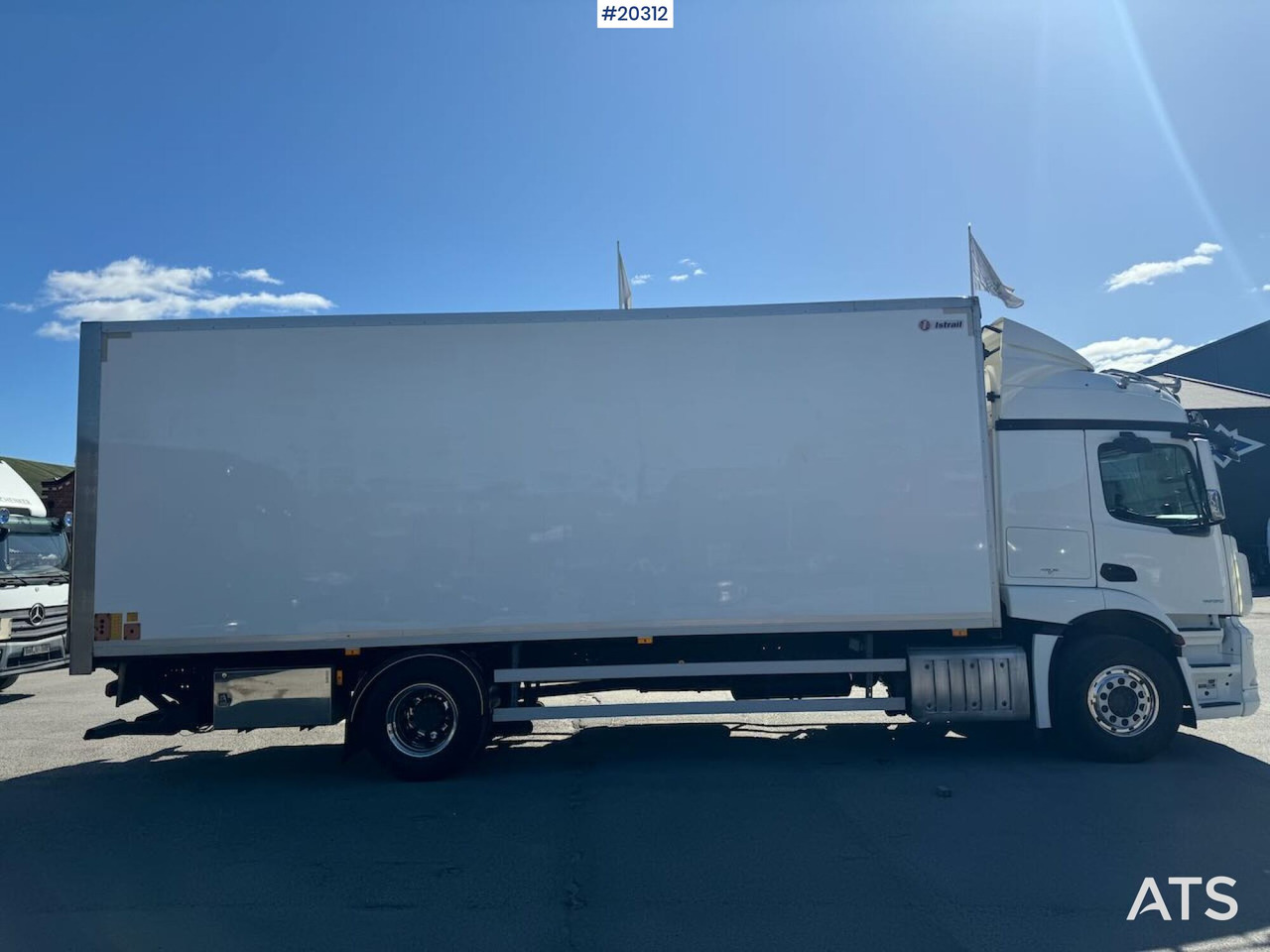 Mercedes Actros 1833 - Tovornjak zabojnik: slika 2 Mercedes Actros 1833 - Tovornjak zabojnik: slika 2