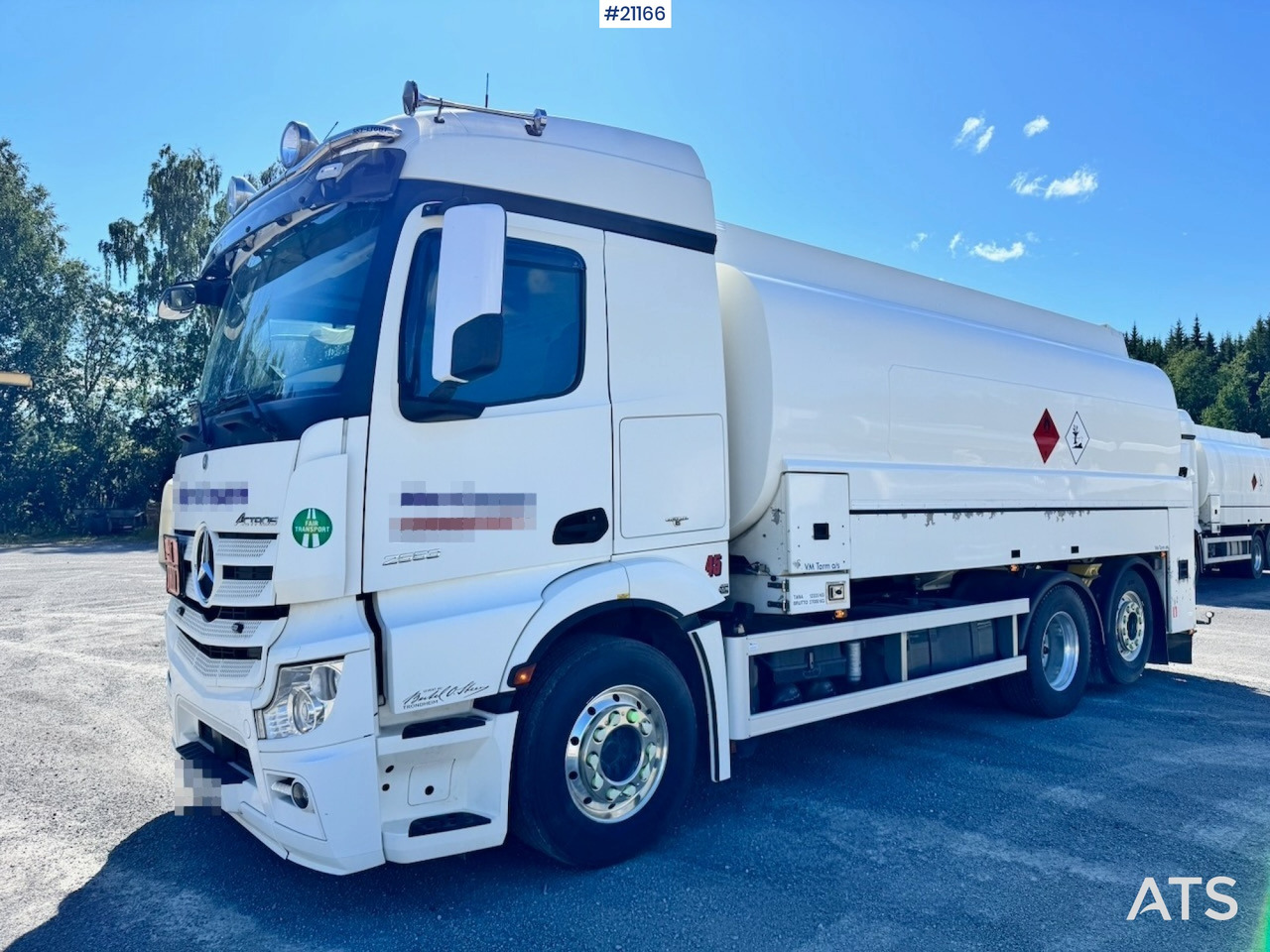 Mercedes Actros 2553 - Tovornjak cisterna: slika 2 Mercedes Actros 2553 - Tovornjak cisterna: slika 2