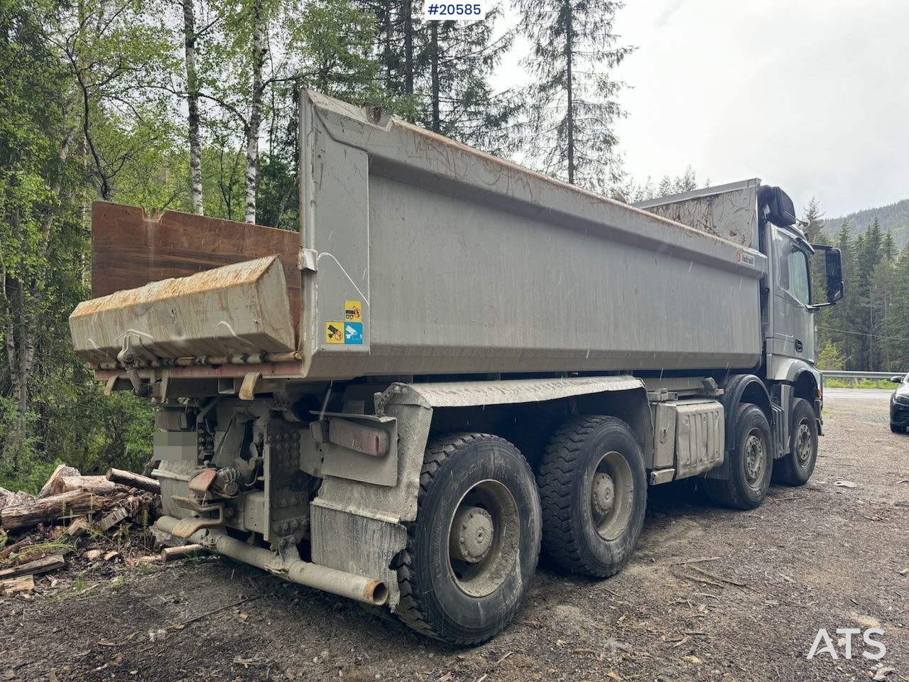 Mercedes Arocs 3258 - Tovornjak prekucnik: slika 3 Mercedes Arocs 3258 - Tovornjak prekucnik: slika 3