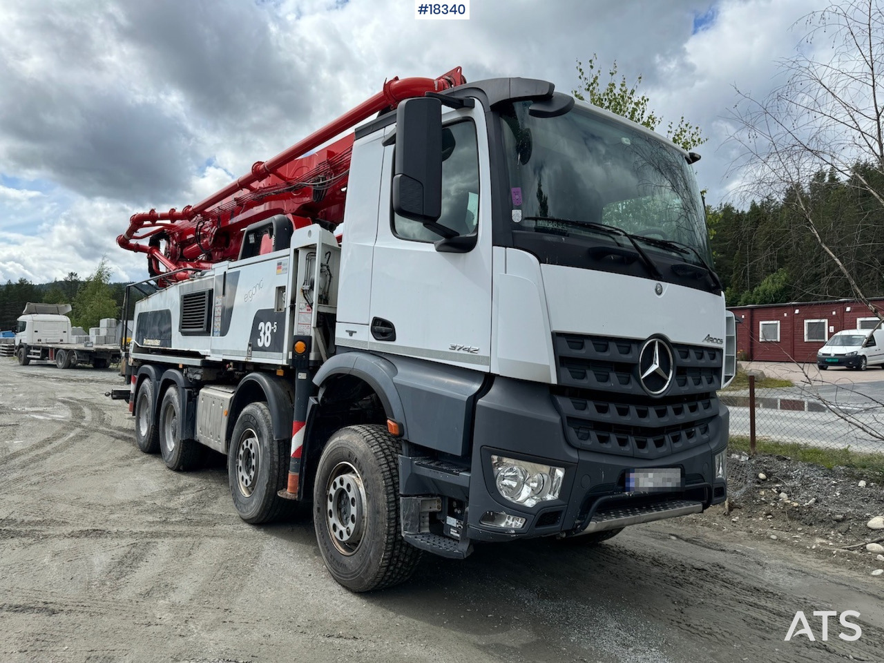 Mercedes Arocs - Črpalka za beton: slika 1 Mercedes Arocs - Črpalka za beton: slika 1