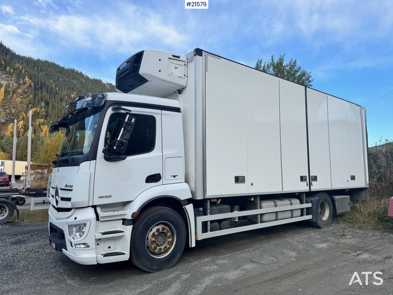 Mercedes-Benz Antos 1832 m/ Full sideåpning og Kjøl/frys. - Tovornjak zabojnik: slika 2 Mercedes-Benz Antos 1832 m/ Full sideåpning og Kjøl/frys. - Tovornjak zabojnik: slika 2