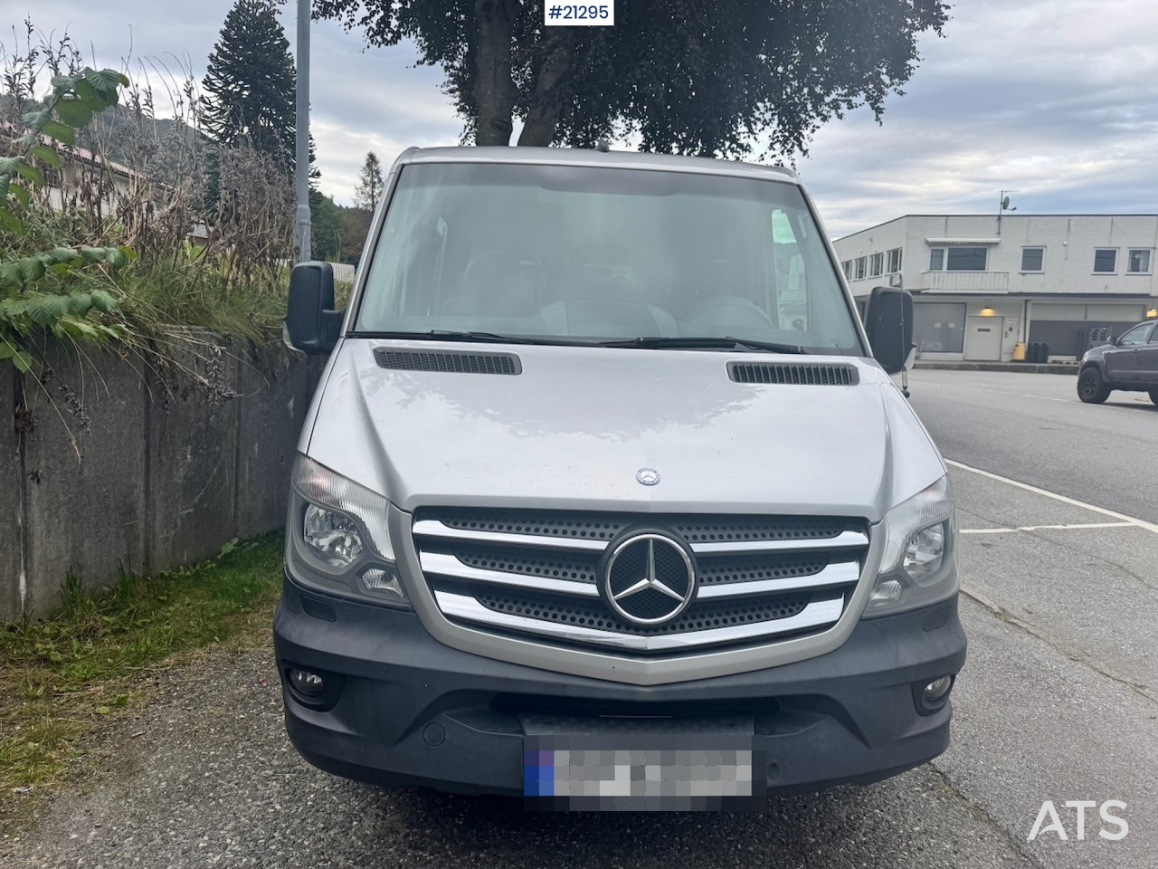 Minibus, Potniški kombi Mercedes Sprinter 316: slika 7