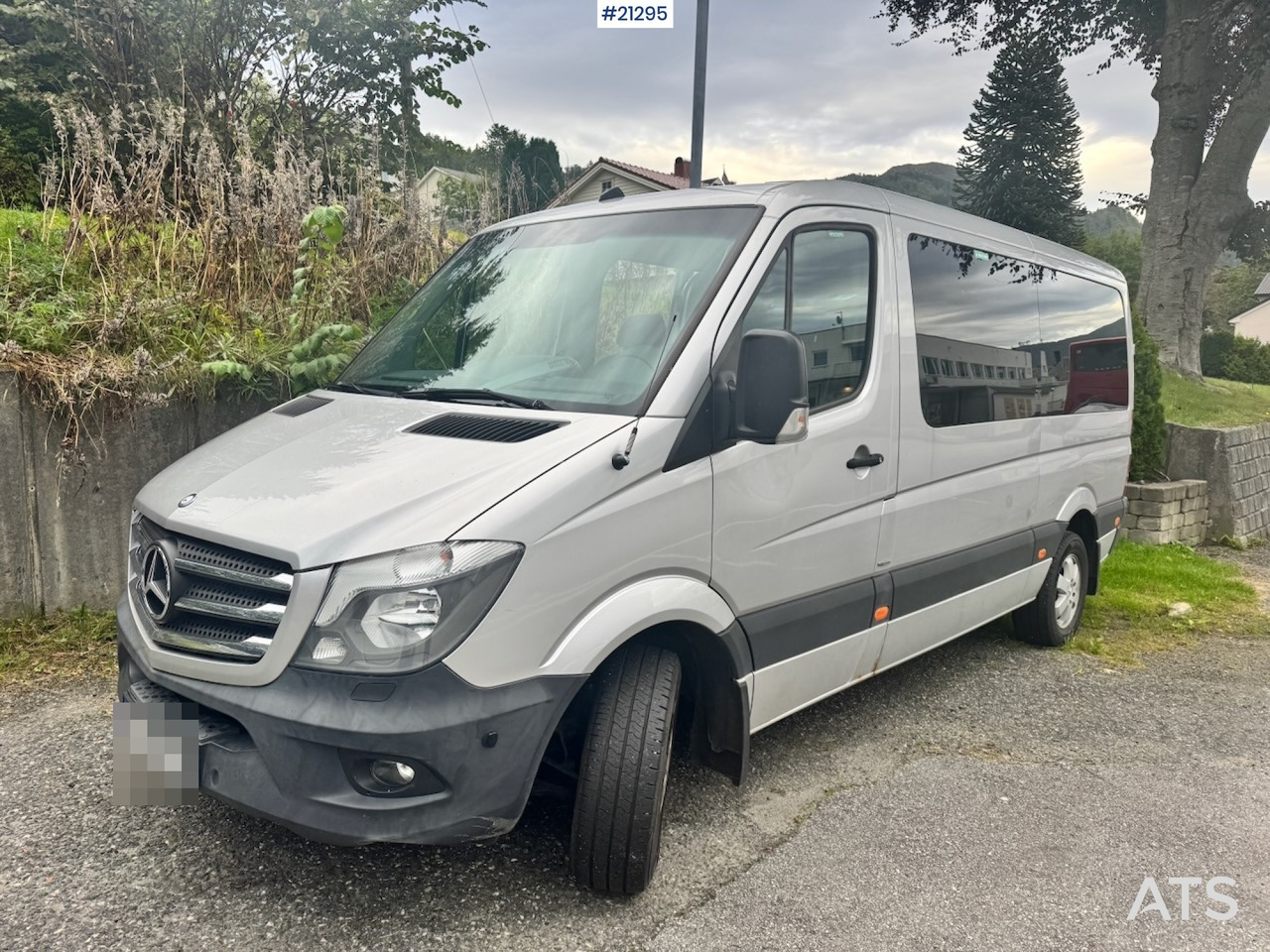 Minibus, Potniški kombi Mercedes Sprinter 316: slika 8