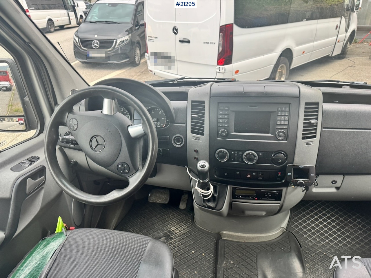 Minibus, Potniški kombi Mercedes Sprinter 316: slika 30