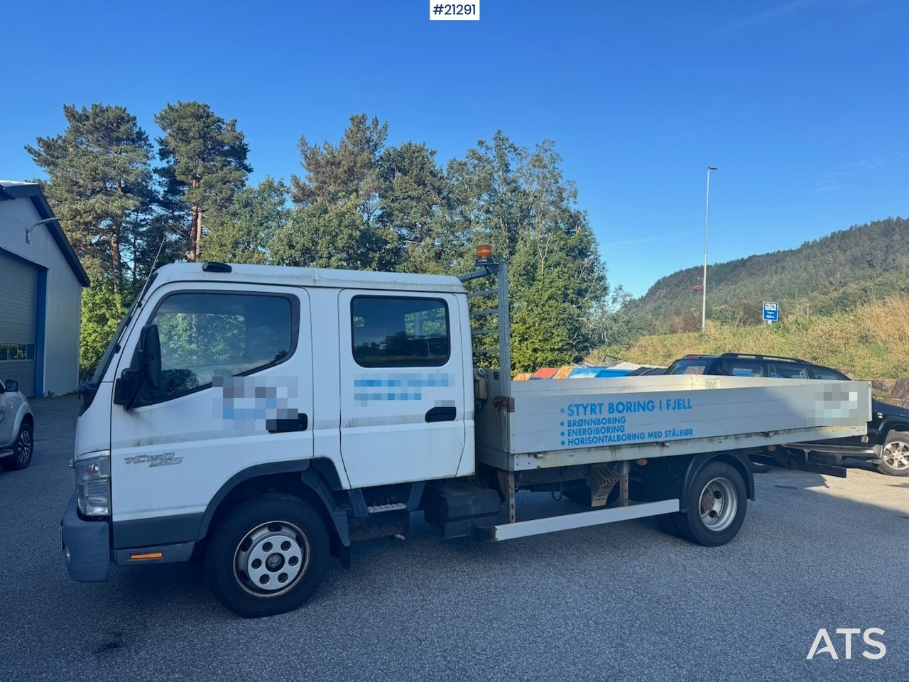 Mitsubishi Fuso Canter - Tovornjak s kesonom: slika 2 Mitsubishi Fuso Canter - Tovornjak s kesonom: slika 2