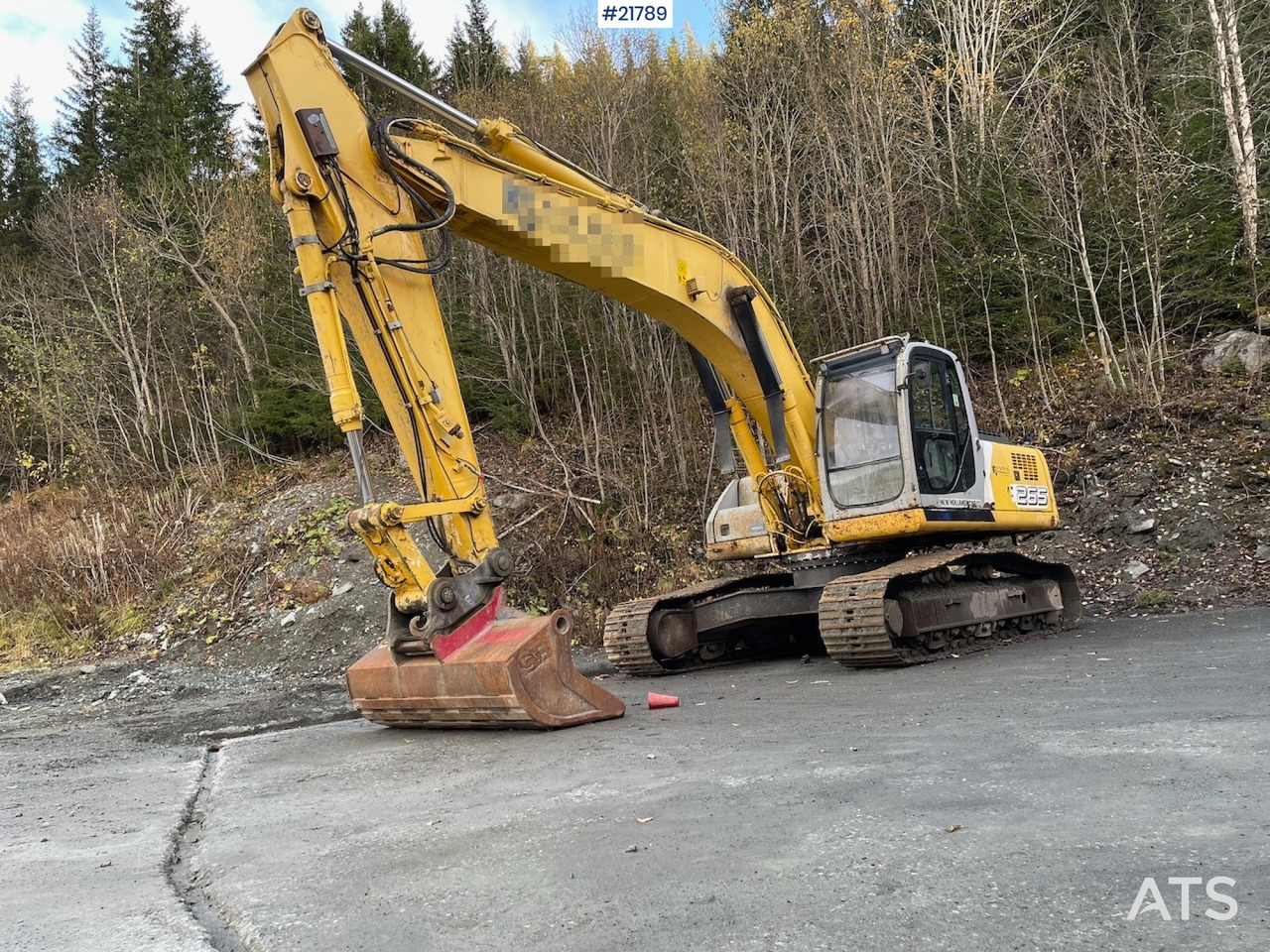 New Holland E265 med graveskuffe - Bager goseničar: slika 2 New Holland E265 med graveskuffe - Bager goseničar: slika 2