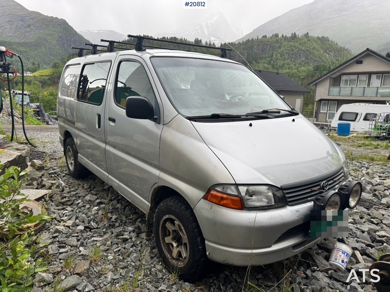 Toyota Hiace - Furgon: slika 2 Toyota Hiace - Furgon: slika 2
