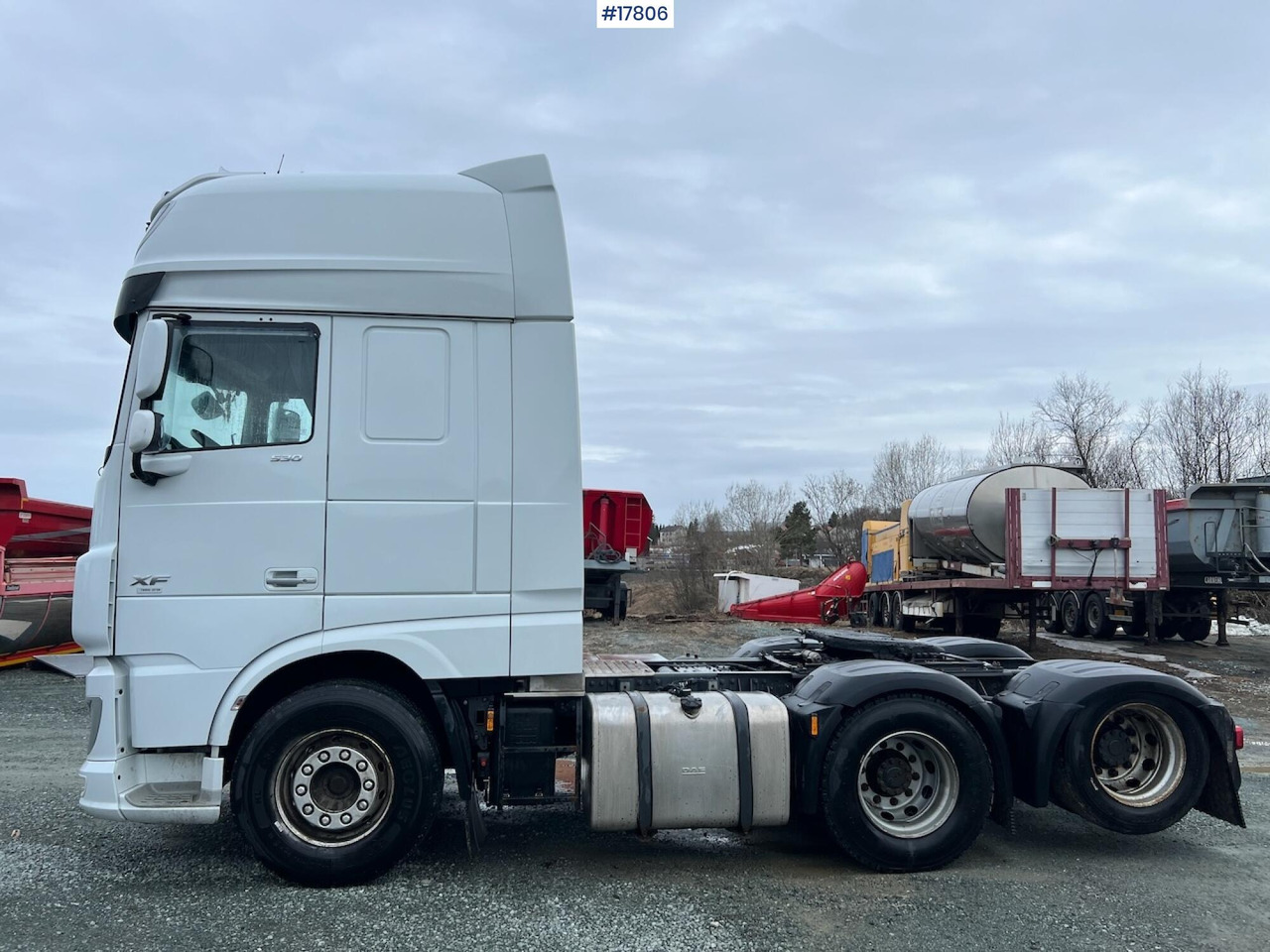 DAF XF 530 - Vlačilec: slika 2 DAF XF 530 - Vlačilec: slika 2