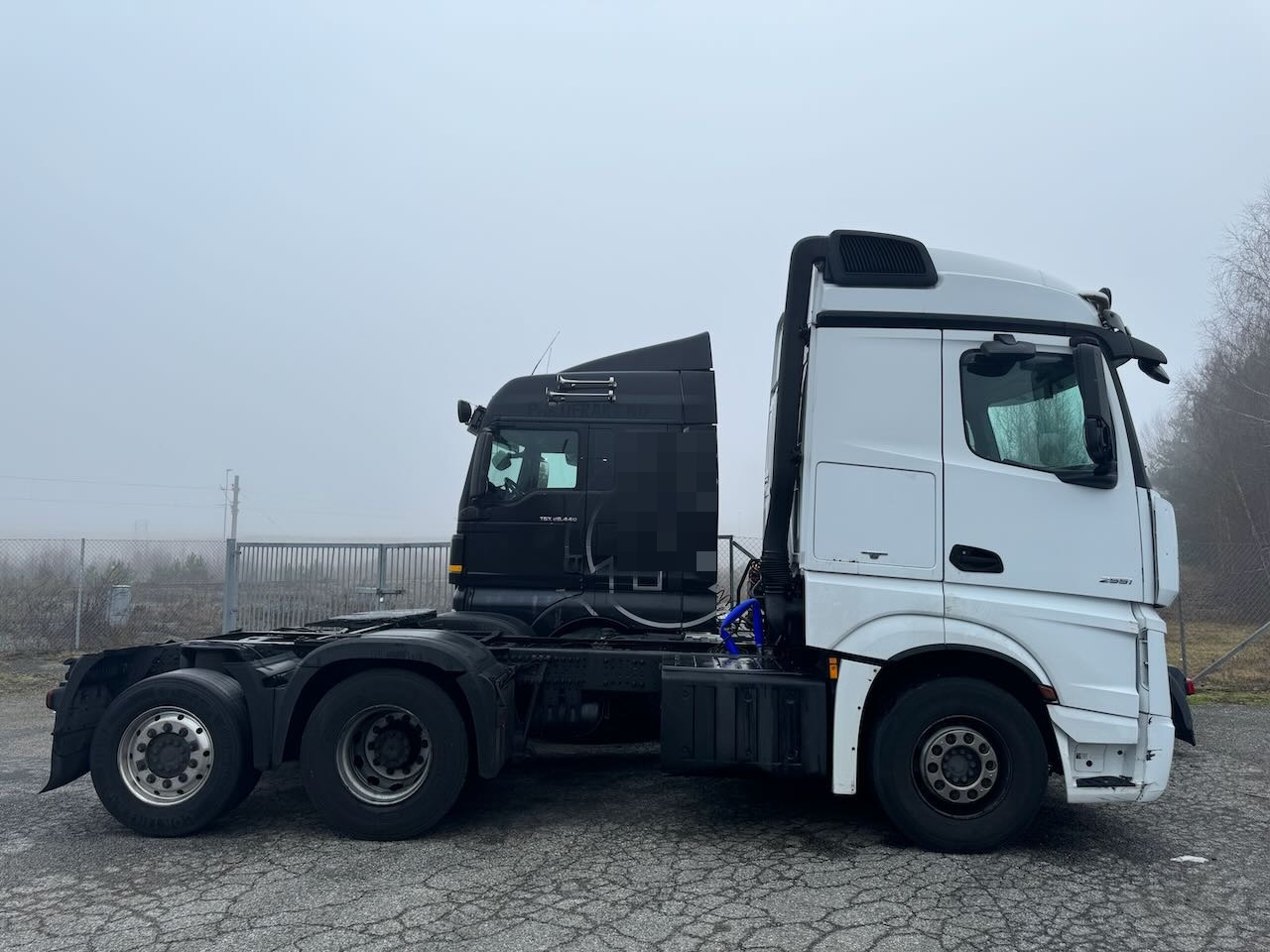 Mercedes Actros 2551 6x2 Trekkvogn. Rep objekt. - Vlačilec: slika 2 Mercedes Actros 2551 6x2 Trekkvogn. Rep objekt. - Vlačilec: slika 2