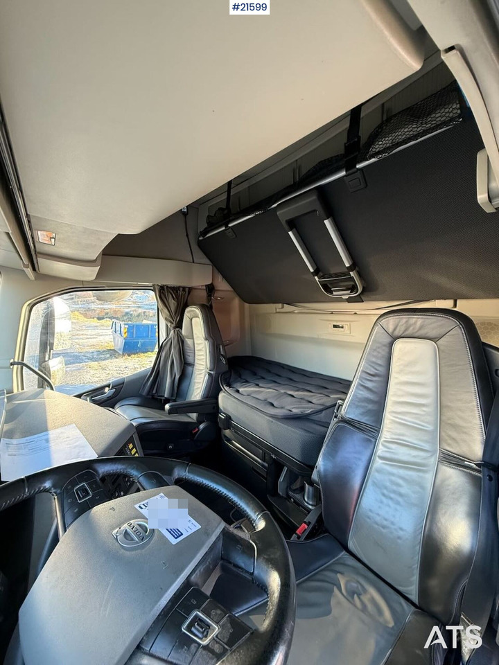 Tovornjak za prevoz živine Volvo 540 8x4 dyrebil m/ Finkl påbygg, onspot og godkjent til 225 dyr: slika 29 Tovornjak za prevoz živine Volvo 540 8x4 dyrebil m/ Finkl påbygg, onspot og godkjent til 225 dyr: slika 29
