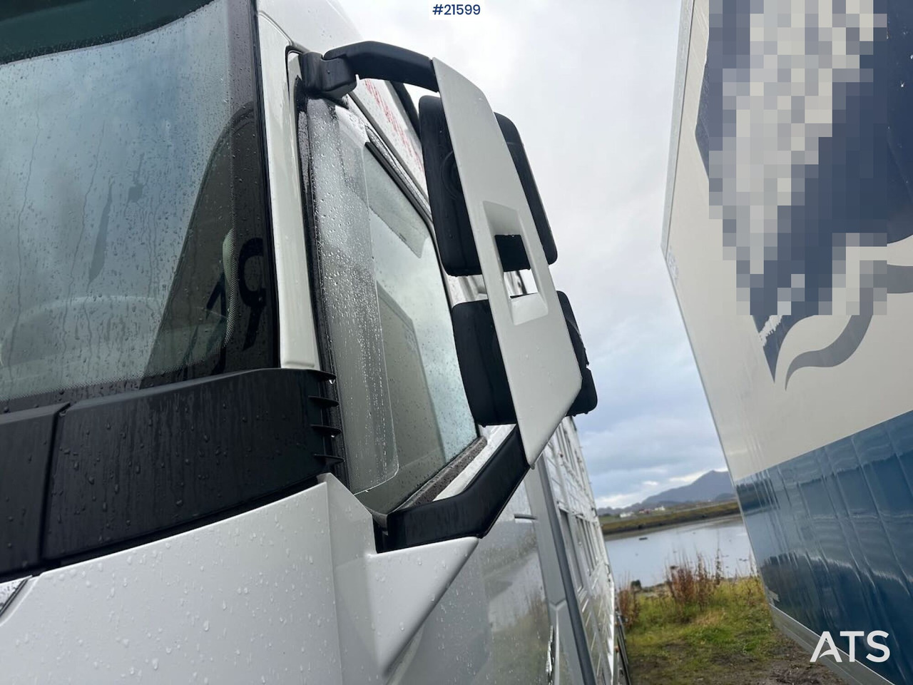Tovornjak za prevoz živine Volvo 540 8x4 dyrebil m/ Finkl påbygg, onspot og godkjent til 225 dyr: slika 48 Tovornjak za prevoz živine Volvo 540 8x4 dyrebil m/ Finkl påbygg, onspot og godkjent til 225 dyr: slika 48