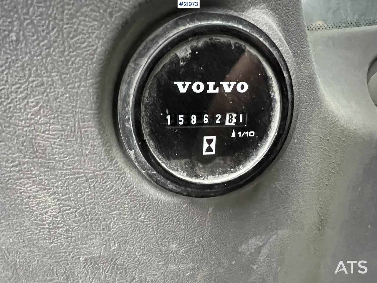 Bager goseničar Volvo EC380EL: slika 30