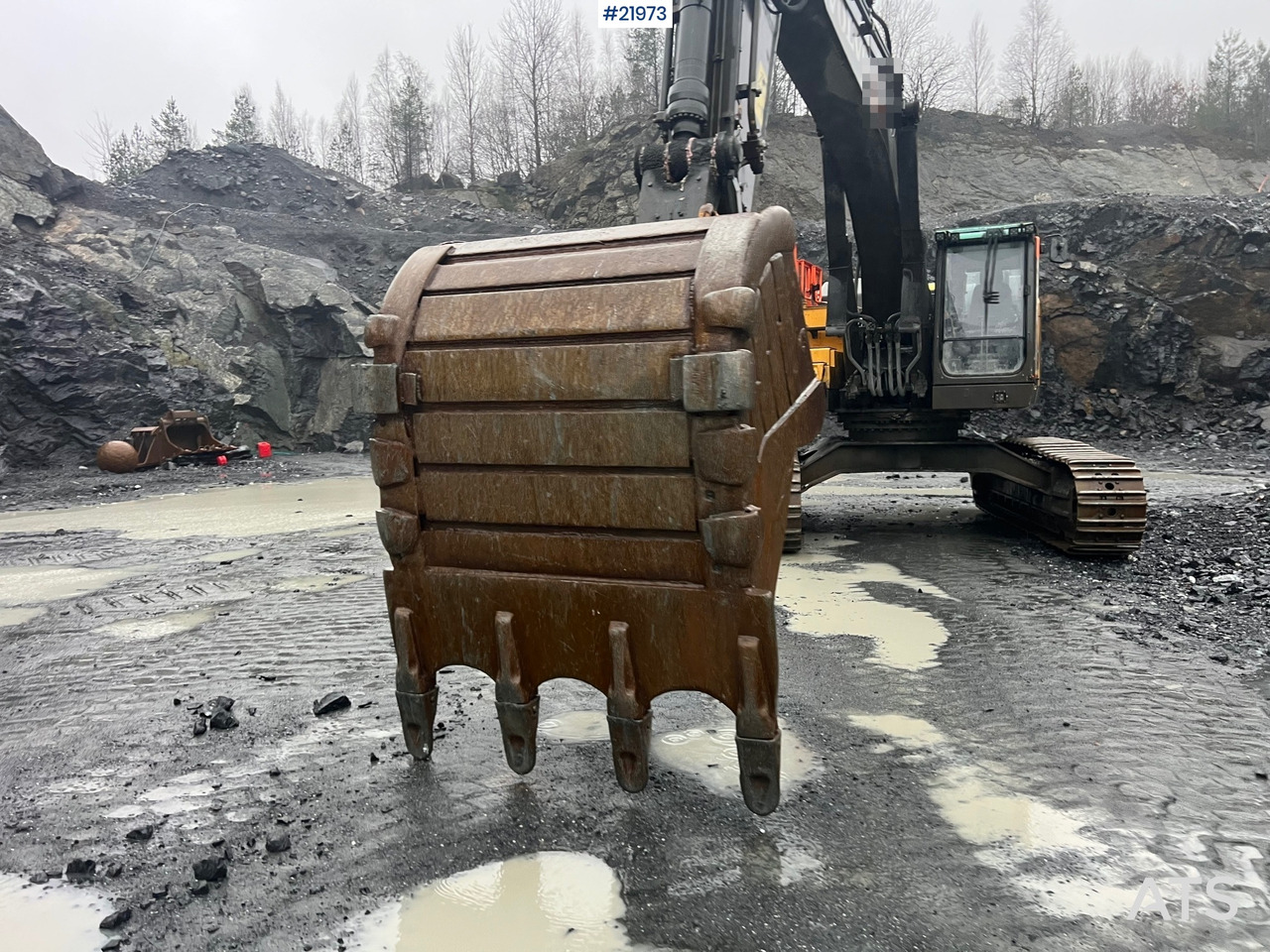 Bager goseničar Volvo EC380EL: slika 11