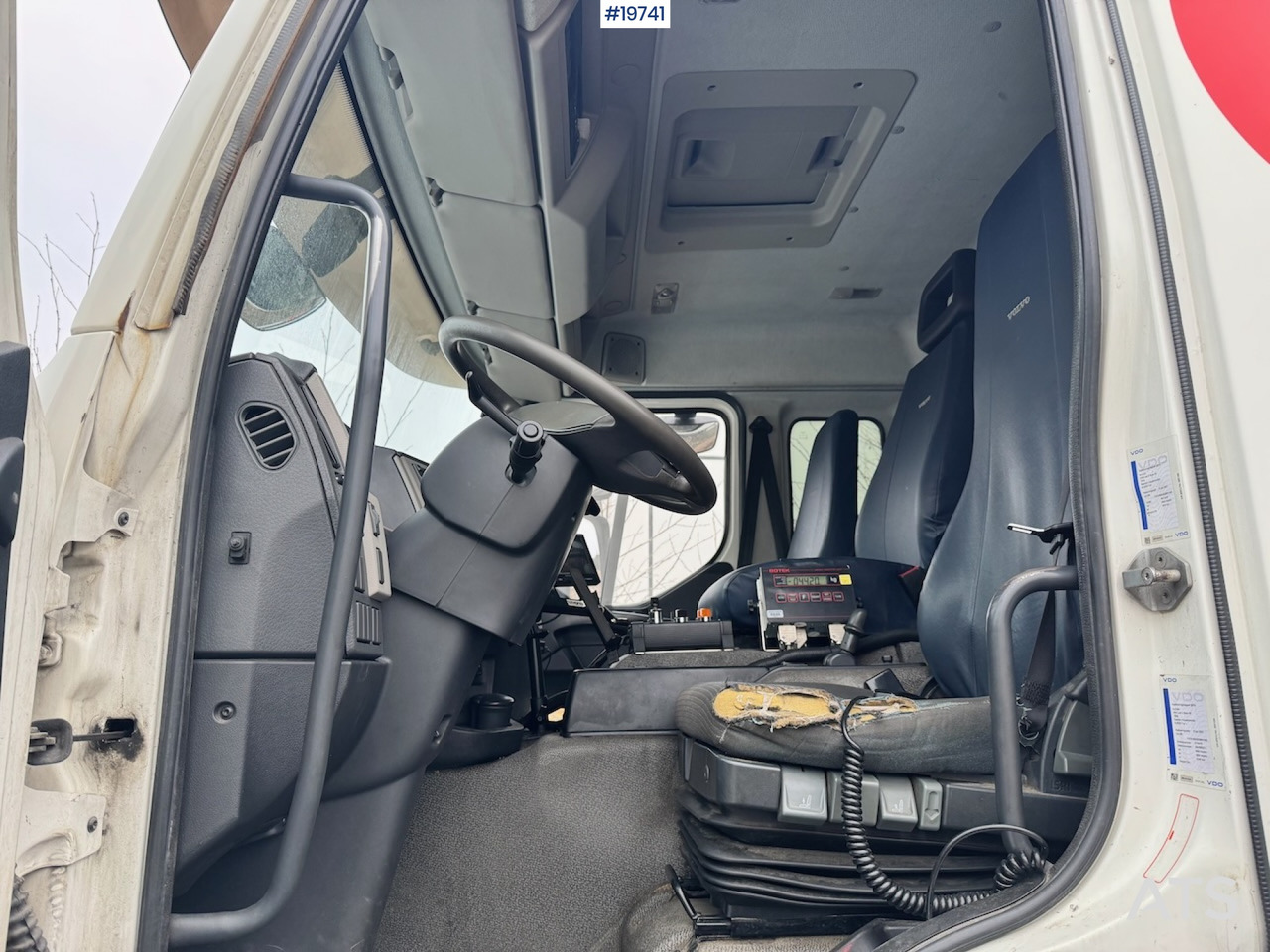 Smetarski tovornjak Volvo FE340: slika 34