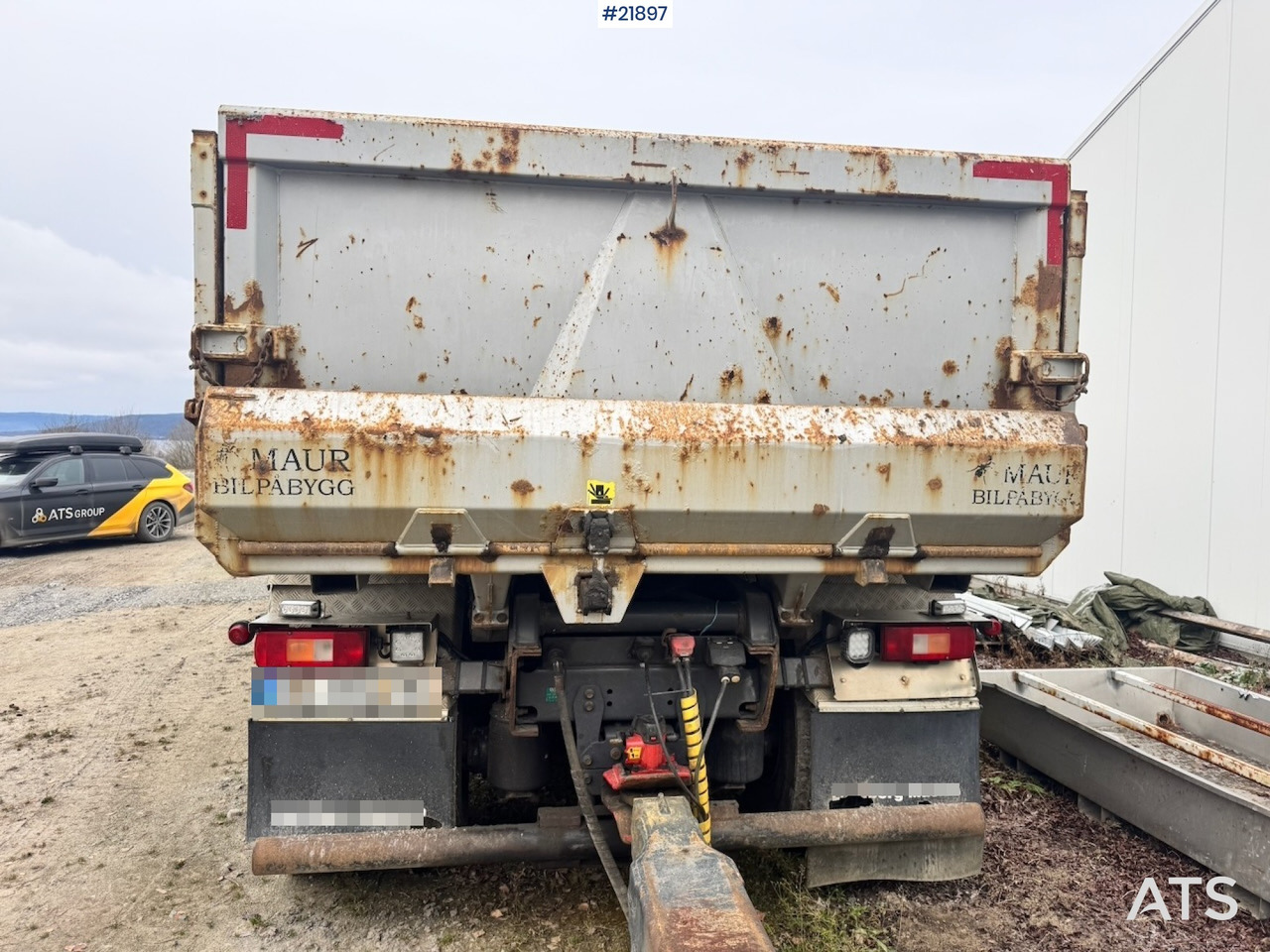 Volvo FH16 600 6x4 Tippbil. 280 000 km! SE VIDEO - Tovornjak prekucnik: slika 5 Volvo FH16 600 6x4 Tippbil. 280 000 km! SE VIDEO - Tovornjak prekucnik: slika 5