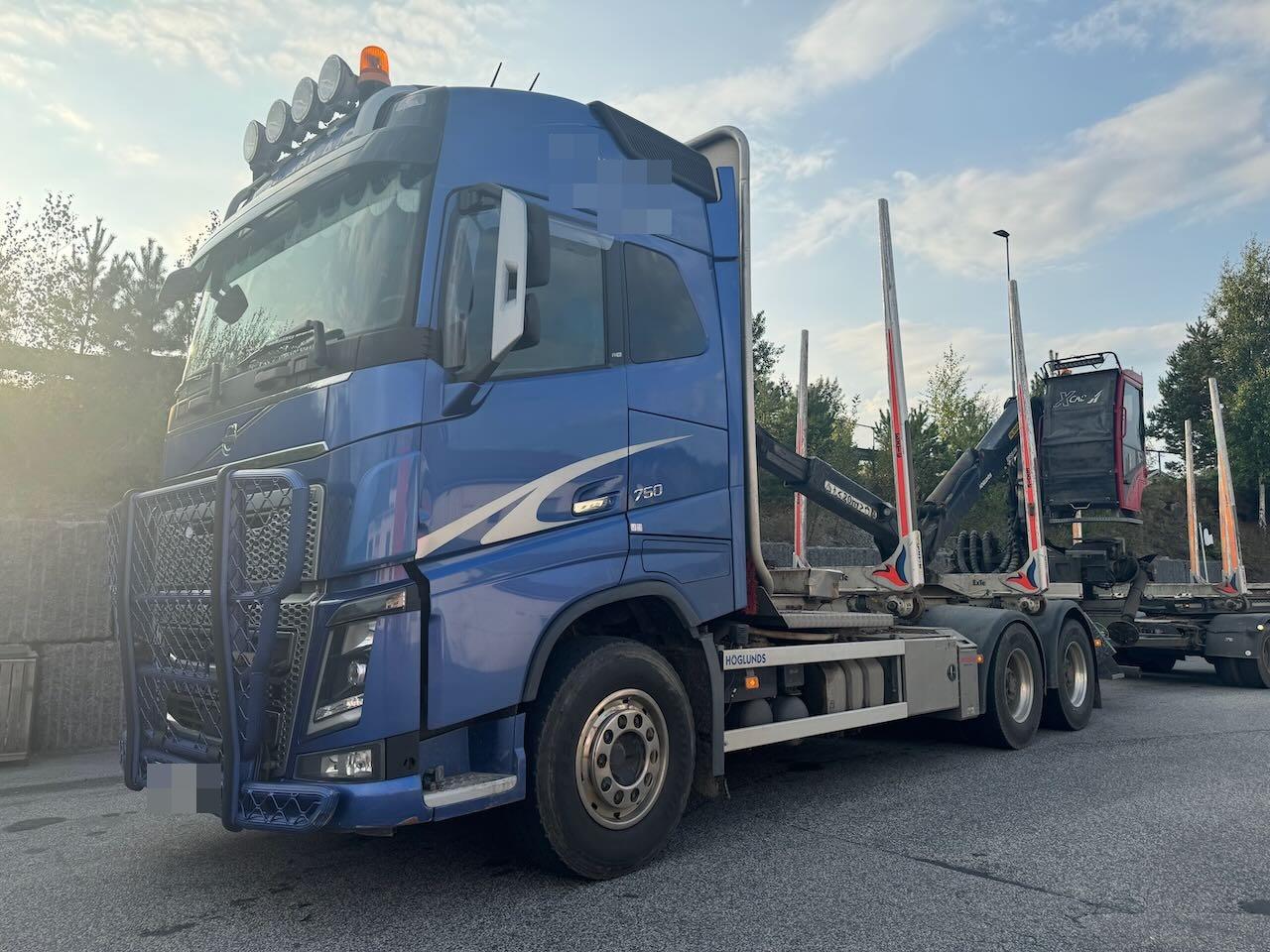 Volvo FH750 - Tovornjak za prevoz lesa, Tovornjak z dvigalom: slika 1 Volvo FH750 - Tovornjak za prevoz lesa, Tovornjak z dvigalom: slika 1