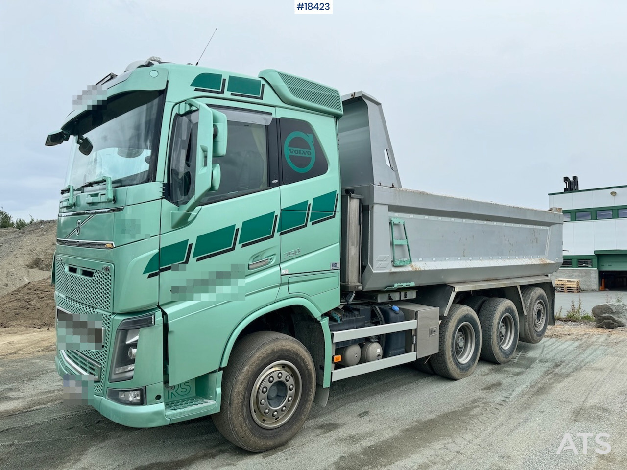Volvo FH750 - Tovornjak prekucnik: slika 2 Volvo FH750 - Tovornjak prekucnik: slika 2