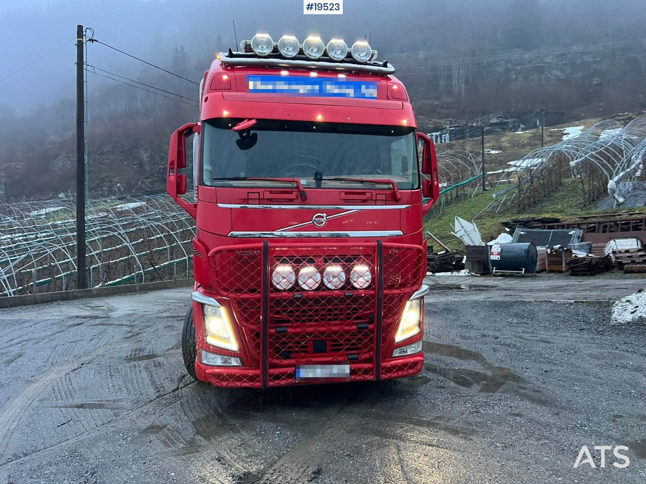 Volvo Fh540 8x4 Tømmerbil m/ 2016 M110L80 Palfinger krane og tømmerklype - Tovornjak za prevoz lesa: slika 3 Volvo Fh540 8x4 Tømmerbil m/ 2016 M110L80 Palfinger krane og tømmerklype - Tovornjak za prevoz lesa: slika 3