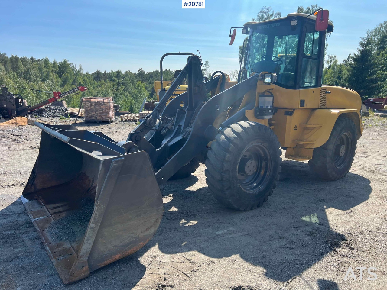 Volvo L45B - Kolesni nakladalec: slika 2 Volvo L45B - Kolesni nakladalec: slika 2