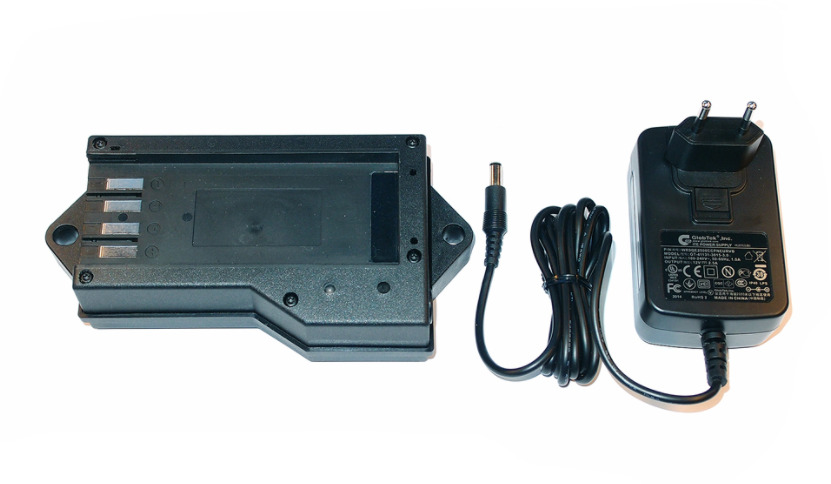 Original charger NBB Hiab radiodrive 9847677 - Električni sistem za Paletno dvigalo: slika 1 Original charger NBB Hiab radiodrive 9847677 - Električni sistem za Paletno dvigalo: slika 1