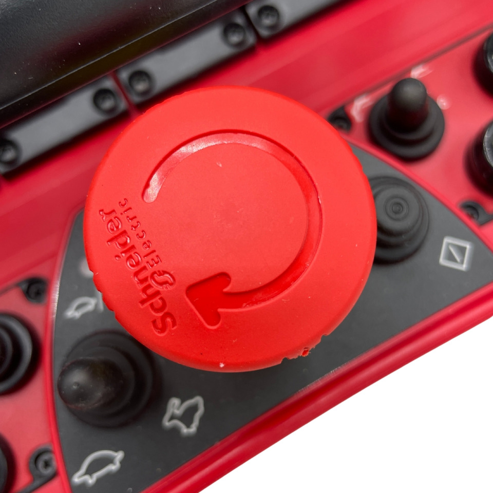 PALFINGER RADIO REMOTE CONTROL EEA4481A - Električni sistem za Paletno dvigalo: slika 4 PALFINGER RADIO REMOTE CONTROL EEA4481A - Električni sistem za Paletno dvigalo: slika 4