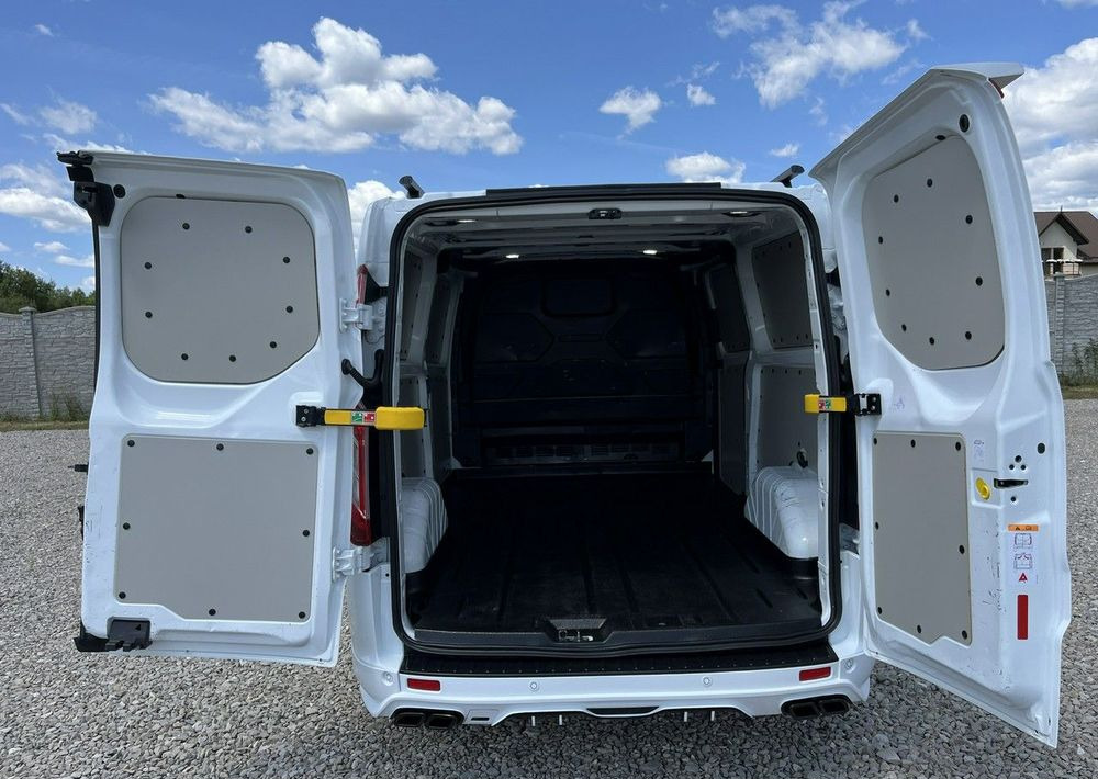 Mali kombi Ford Transit Custom: slika 10