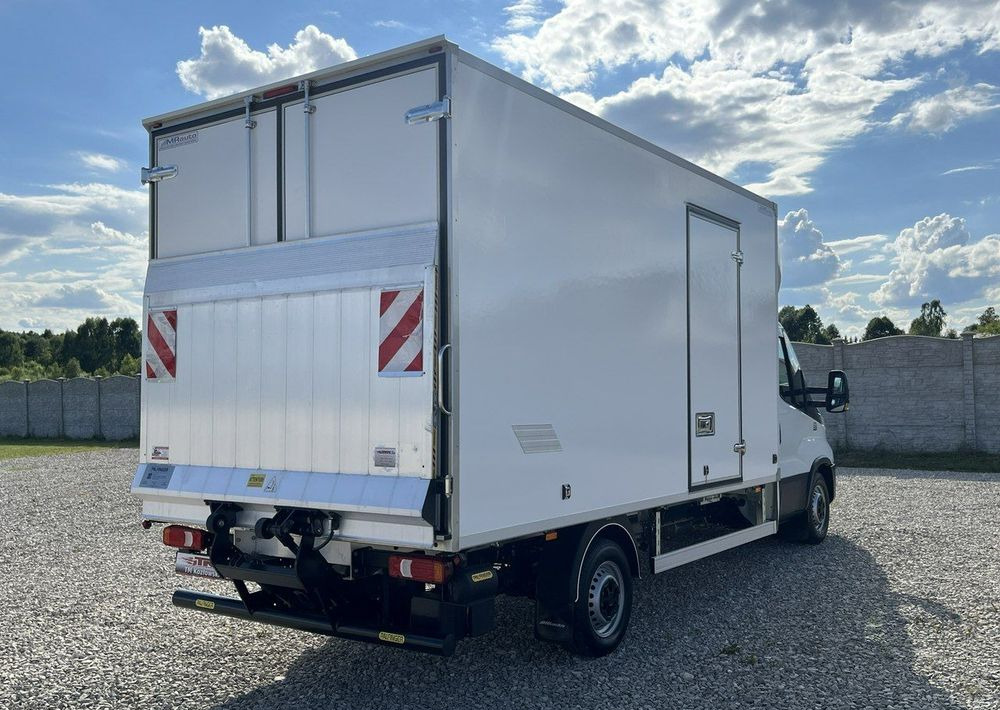Iveco Daily - Hladilno vozilo: slika 4 Iveco Daily - Hladilno vozilo: slika 4