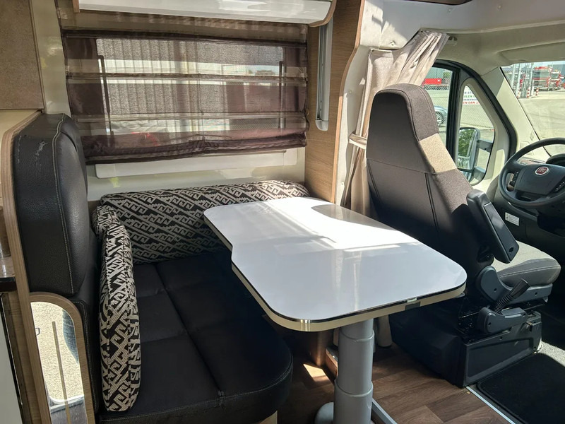 Elnagh T-LOFT 591 591 T-Loft 130 Multijet 4 mpersoons - Polintegriran avtodom: slika 4 Elnagh T-LOFT 591 591 T-Loft 130 Multijet 4 mpersoons - Polintegriran avtodom: slika 4