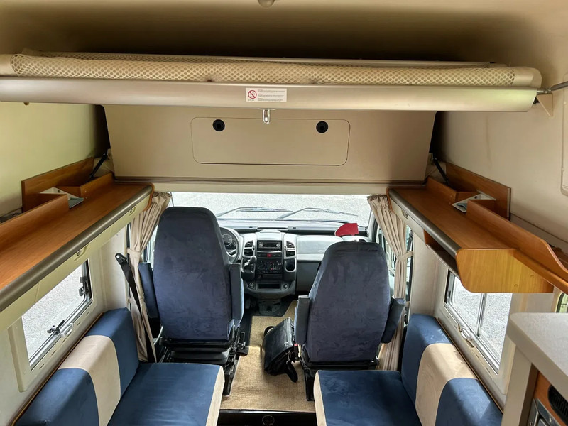 Hymer EXSIS 4 persoon's Prijs 25900 euro geen btw - Polintegriran avtodom: slika 5 Hymer EXSIS 4 persoon's Prijs 25900 euro geen btw - Polintegriran avtodom: slika 5