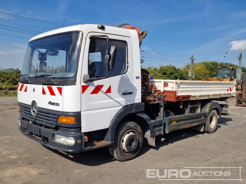 1999 Mercedes Atego - Tovornjak s kesonom, Tovornjak z dvigalom: slika 1 1999 Mercedes Atego - Tovornjak s kesonom, Tovornjak z dvigalom: slika 1