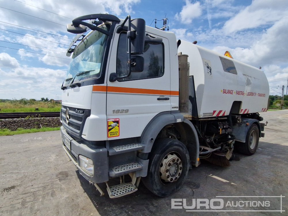 2002 Mercedes Axor 1829 - Vozilo za pometanje: slika 1 2002 Mercedes Axor 1829 - Vozilo za pometanje: slika 1