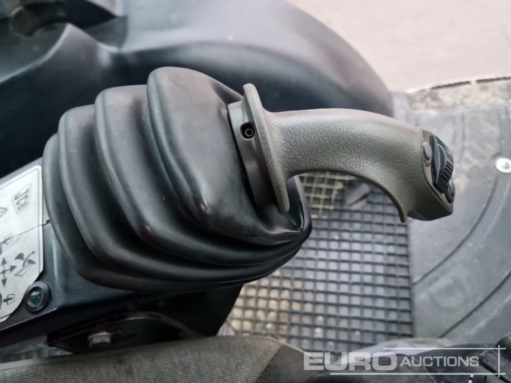 Bager nakladalec 2010 JCB 4CX: slika 36 Bager nakladalec 2010 JCB 4CX: slika 36