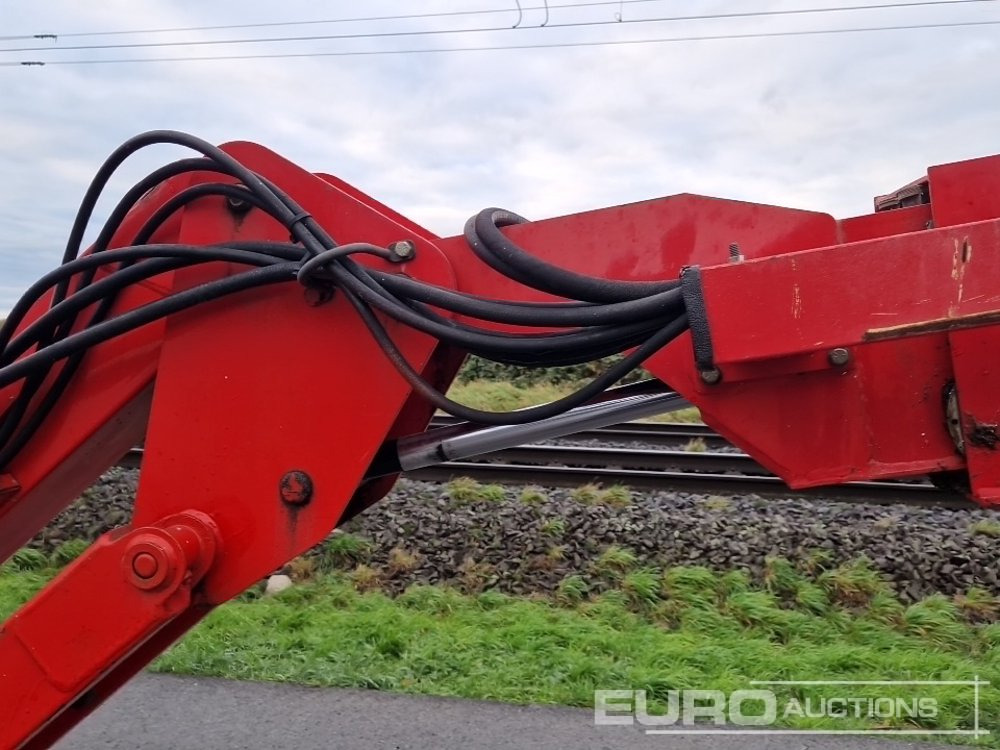 Zglobna dvižna ploščad 2011 JLG 600AJ: slika 18