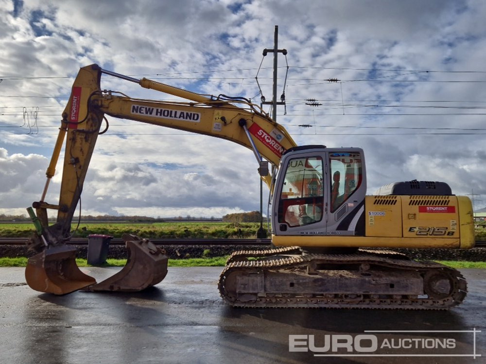2011 New Holland E215B - Bager goseničar: slika 2 2011 New Holland E215B - Bager goseničar: slika 2