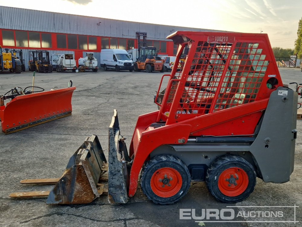 2013 Bobcat S70 - Mini nakladalec: slika 2 2013 Bobcat S70 - Mini nakladalec: slika 2