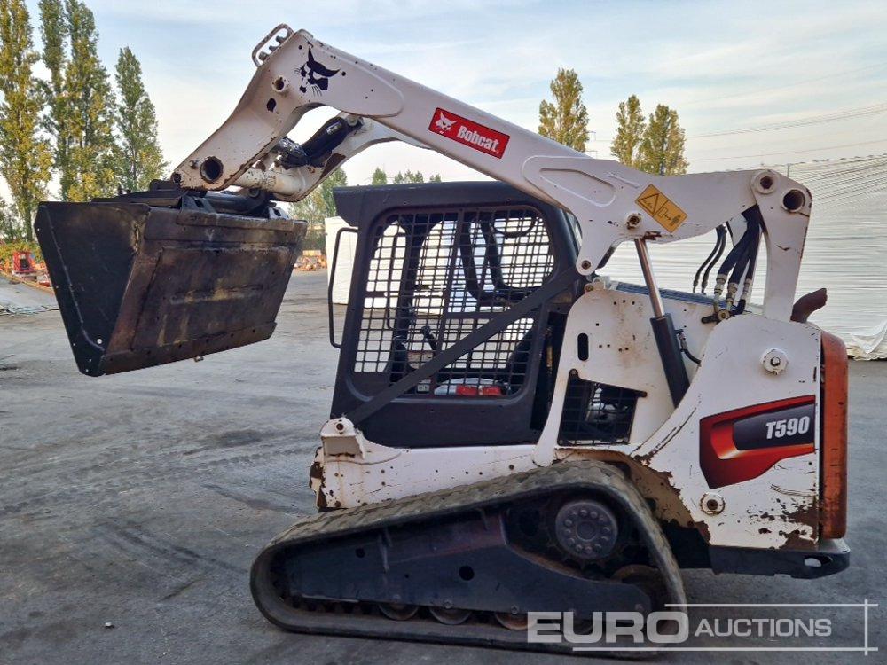 2014 Bobcat T590 - Mini nakladalec: slika 1 2014 Bobcat T590 - Mini nakladalec: slika 1