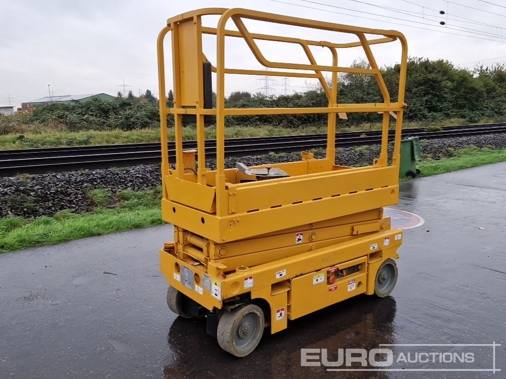 2014 Haulotte Optimum 8 - Škarjasta dvižna ploščad: slika 1 2014 Haulotte Optimum 8 - Škarjasta dvižna ploščad: slika 1