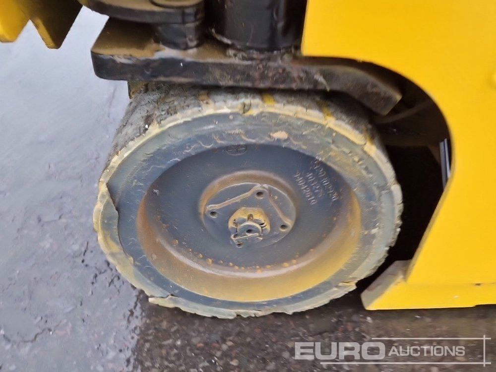 Škarjasta dvižna ploščad 2014 Haulotte Optimum 8: slika 7