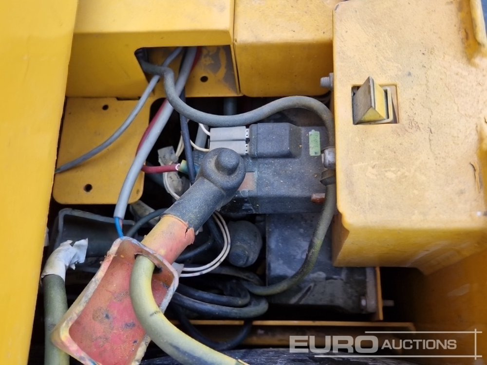 Škarjasta dvižna ploščad 2014 Haulotte Optimum 8: slika 19