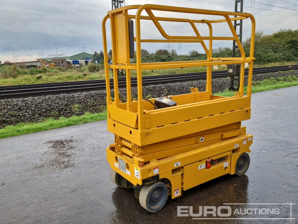 2014 Haulotte Optimum 8 - Škarjasta dvižna ploščad: slika 1 2014 Haulotte Optimum 8 - Škarjasta dvižna ploščad: slika 1