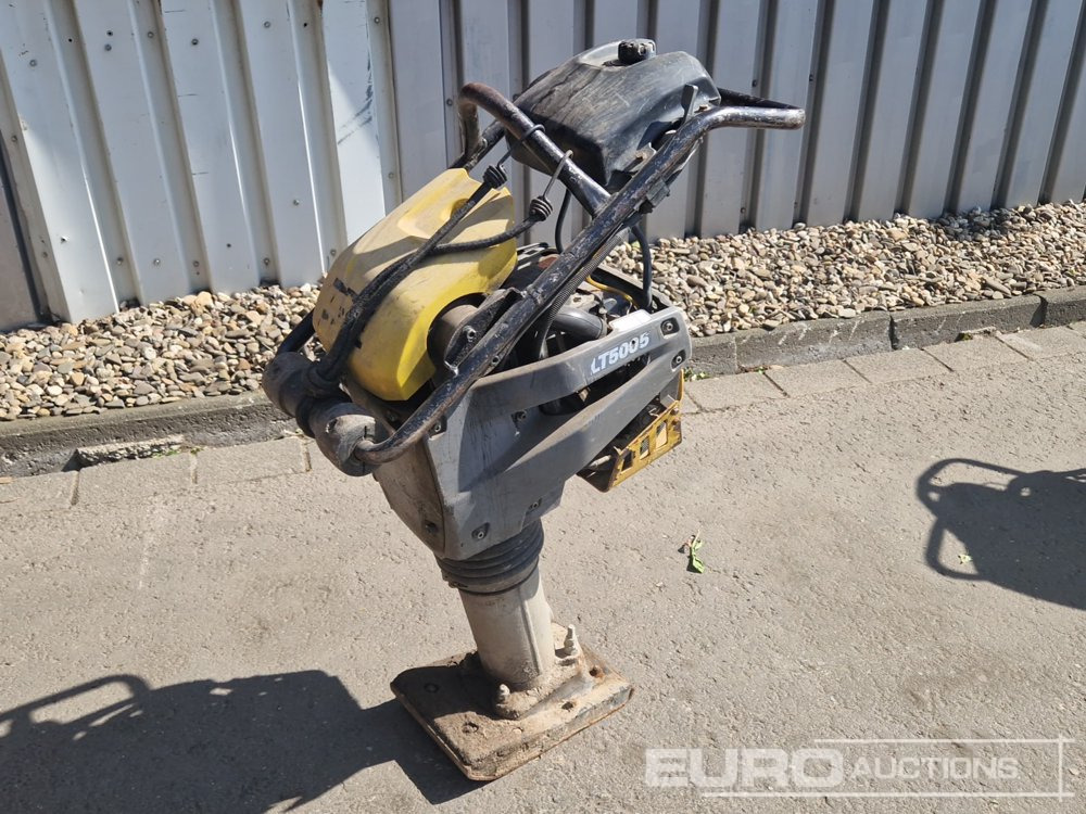 2015 Atlas Copco LT5005 - Stroj za asfalterska dela: slika 1 2015 Atlas Copco LT5005 - Stroj za asfalterska dela: slika 1
