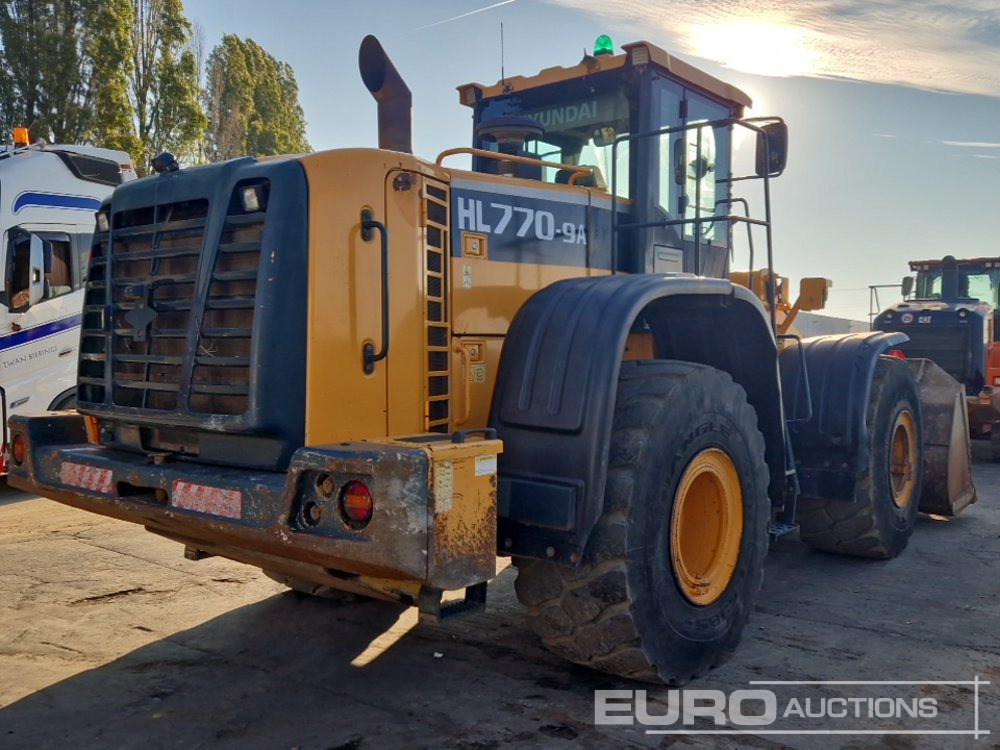 2015 Hyundai HL770-9A - Kolesni nakladalec: slika 4 2015 Hyundai HL770-9A - Kolesni nakladalec: slika 4