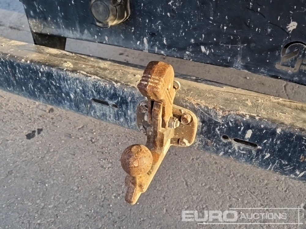 Dostavno vozilo prekucnik 2019 Nissan NT400: slika 16