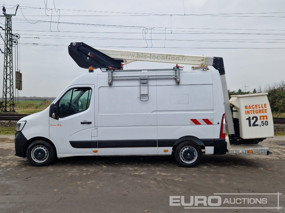 2019 Renault Master 135 - Dvižna ploščad montirana na tovornjak: slika 2 2019 Renault Master 135 - Dvižna ploščad montirana na tovornjak: slika 2